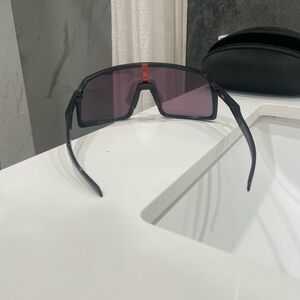 oakleys trying to get rid of them as fast as possible